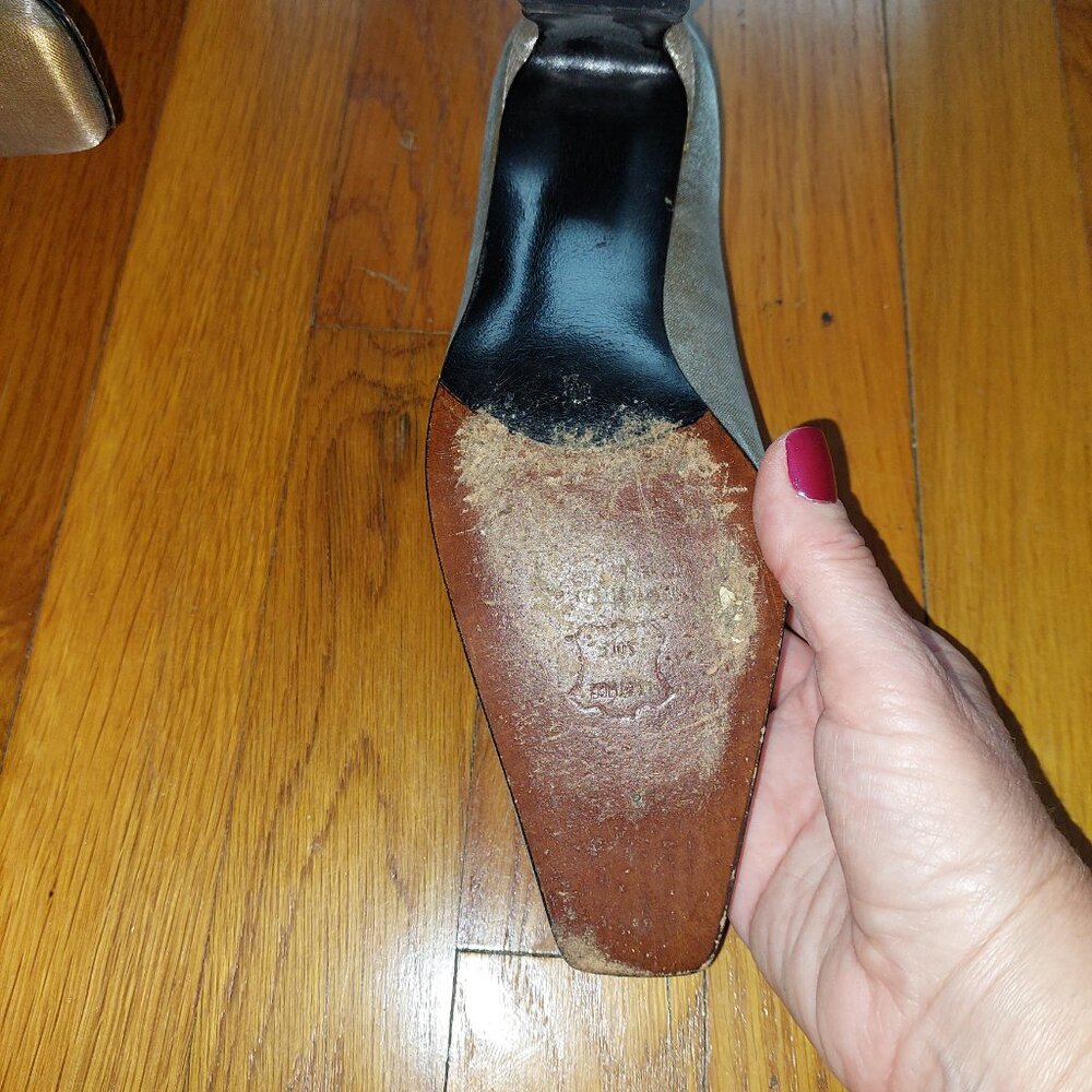 Stuart Weitzman Low Heel Shoes - image 6